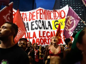 Marcha do Dia Internacional de Luta das Mulhers em 2025 | Crédito: Tânia Rêgo/Agência Brasil