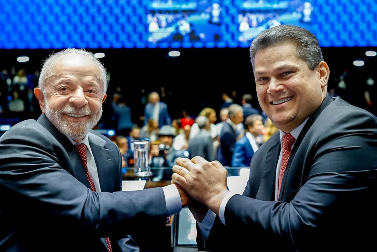 Lula deve citar o fim da escala 6x1 Lula deve citar o fim da escala 6x1